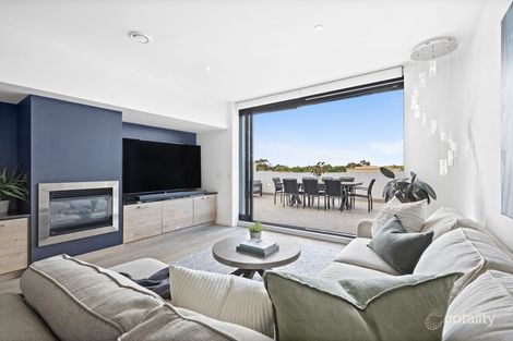 Property photo of 301/138 Ormond Road Elwood VIC 3184
