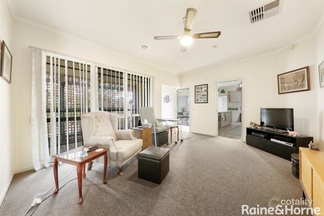 Property photo of 12 Nixon Court Roxburgh Park VIC 3064