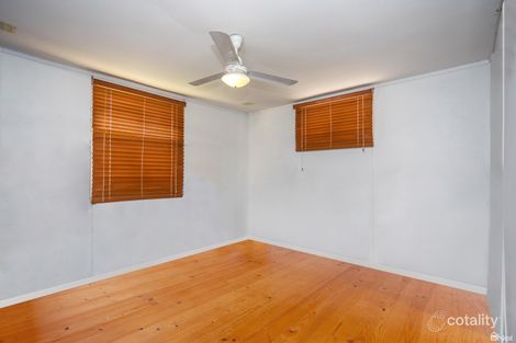 Property photo of 3 Helen Crescent Byford WA 6122