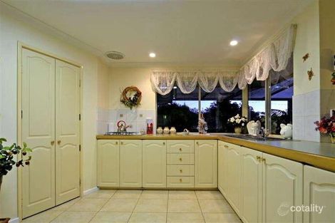 Property photo of 5 Boorabilla Way Greenmount WA 6056