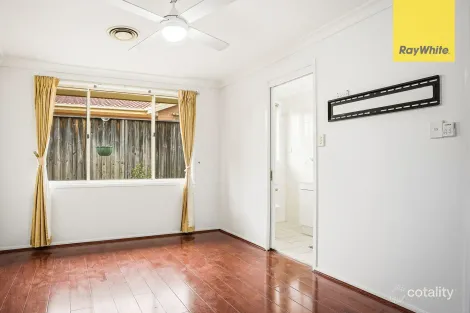 Property photo of 16 Haddon Close Glenwood NSW 2768