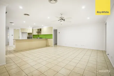 Property photo of 16 Haddon Close Glenwood NSW 2768