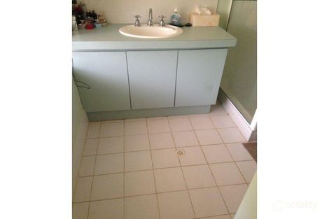 Property photo of 8 Crossing View Byford WA 6122