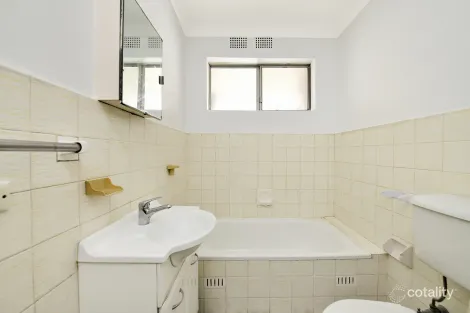 Property photo of 5/5 Yangoora Road Belmore NSW 2192