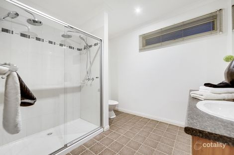 Property photo of 21 Lakeside Drive Sandhurst VIC 3977