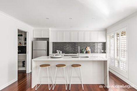 Property photo of 1/77 Guildford Road Surrey Hills VIC 3127