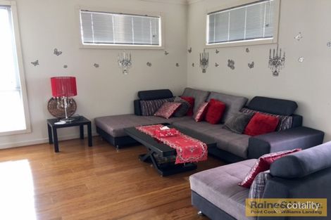 Property photo of 12A Rymill Way Truganina VIC 3029