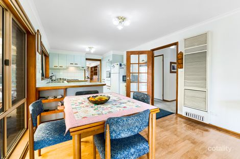 Property photo of 4 Forsyth Court Cranbourne North VIC 3977