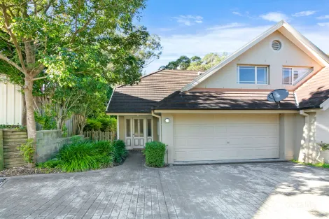 Property photo of 28A Caber Close Dural NSW 2158