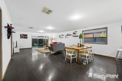 Property photo of 27 Pembroke Crescent Derrimut VIC 3026