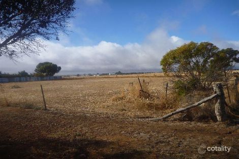 56-60 Leahy St, Nhill, VIC 3418