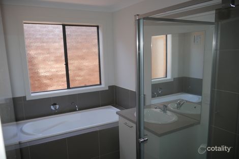 Property photo of 6 Woolshed Drive Truganina VIC 3029