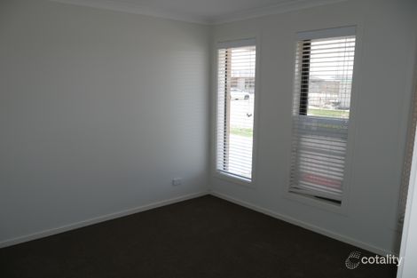 Property photo of 6 Woolshed Drive Truganina VIC 3029