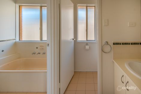 Property photo of 2/73 Marchant Avenue Reservoir VIC 3073
