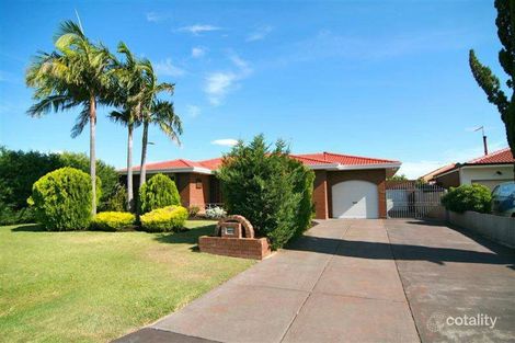 18 Osprey Cl, Stirling, WA 6021