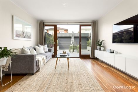 Property photo of 6 Langwells Parade Northcote VIC 3070