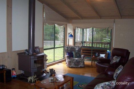 Property photo of 132 Golden Point Road Blackwood VIC 3458