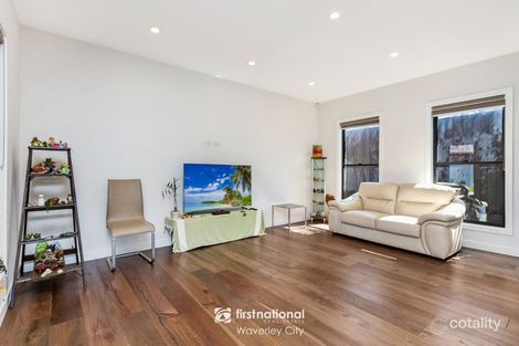 2/6 Strada Cres, Wheelers Hill, VIC 3150