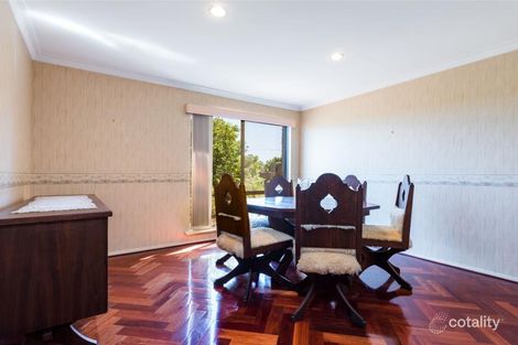 Property photo of 34 Cimbrook Way Duncraig WA 6023