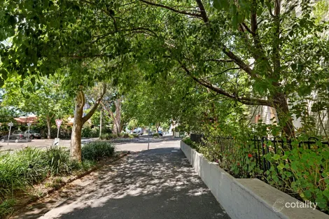 Property photo of 2/463-465 Gore Street Fitzroy VIC 3065