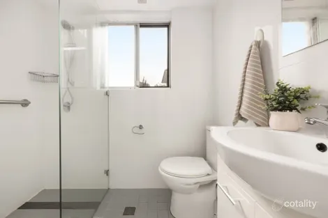 Property photo of 2/35 Dee Why Parade Dee Why NSW 2099