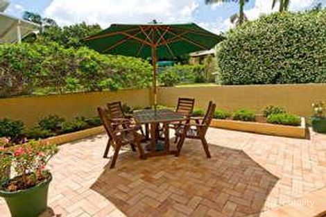 Property photo of 32 Cornflower Street Mansfield QLD 4122