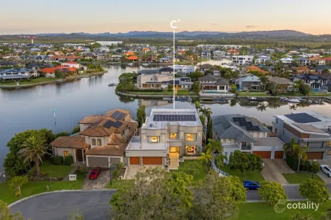 Property photo of 32 Parkview Place Helensvale QLD 4212