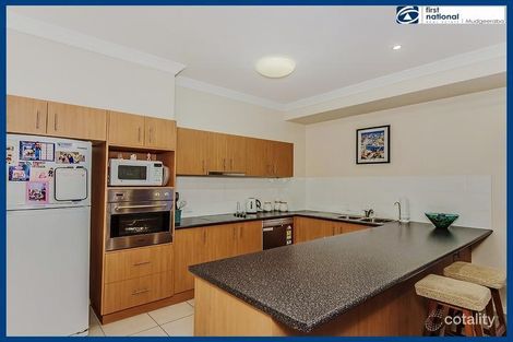 Property photo of 2/23 Robert Street Mudgeeraba QLD 4213