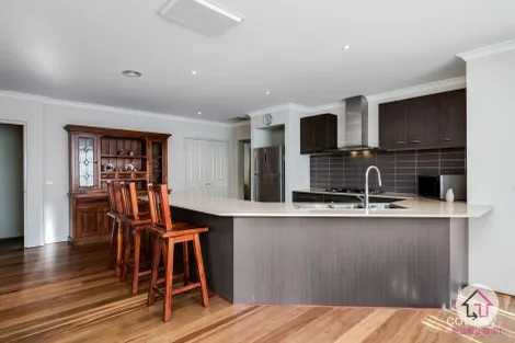 Property photo of 64 St Andrews Close Wallan VIC 3756