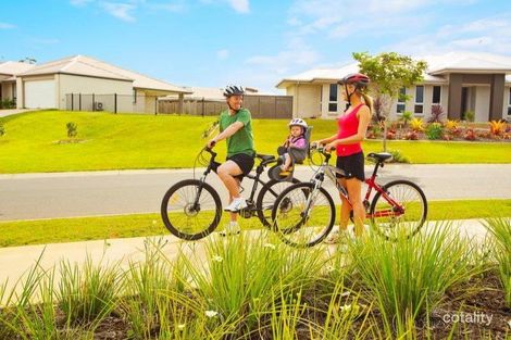 Property photo of 9 Keeling Court New Auckland QLD 4680