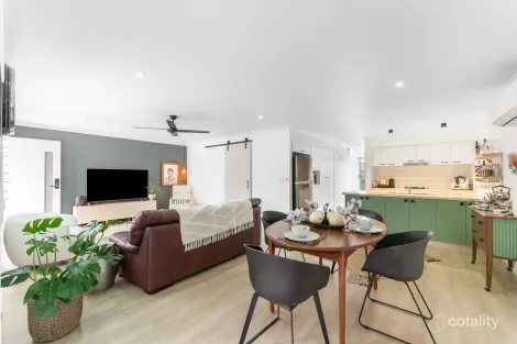 Property photo of 35 Tall Woods Court Brookwater QLD 4300