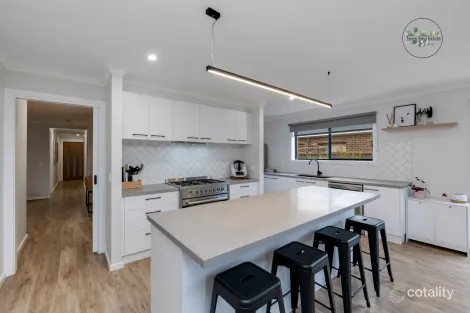 Property photo of 17 Pembroke Drive Marong VIC 3515