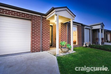 Property photo of 6 Watergrass Court Pakenham VIC 3810