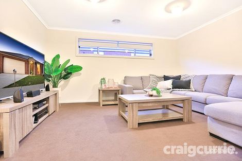 Property photo of 6 Watergrass Court Pakenham VIC 3810