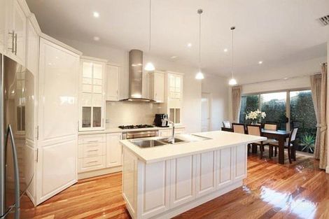 Property photo of 2/5 Inga Street Oakleigh East VIC 3166