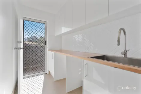 Property photo of 7 Crocus Street Daisy Hill QLD 4127