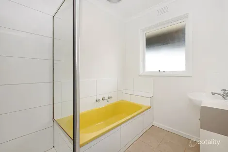 Property photo of 34 Brook Drive Altona VIC 3018