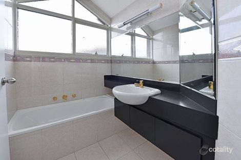 Property photo of 1 Lawry Court Keilor East VIC 3033