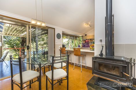 Property photo of 17 Charlton Street Eleebana NSW 2282