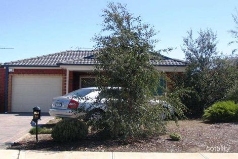 Property photo of 34 Ruby Place Werribee VIC 3030