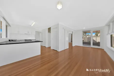 Property photo of 1 Cambridge Way Bundoora VIC 3083