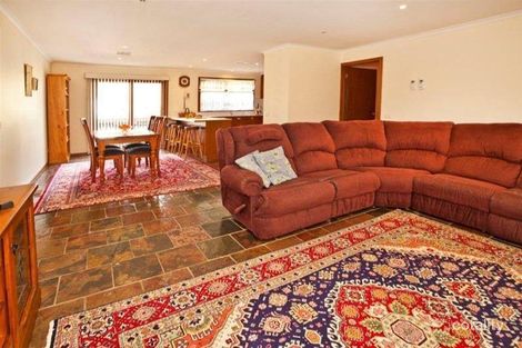 Property photo of 14 Blue Ridge Drive Mooroolbark VIC 3138