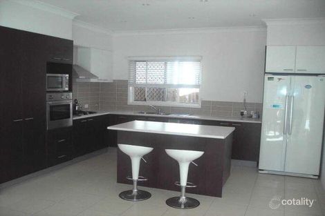 Property photo of 18 Aldea Place Stretton QLD 4116