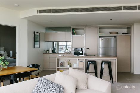 Property photo of 402/9 Waterside Place Docklands VIC 3008