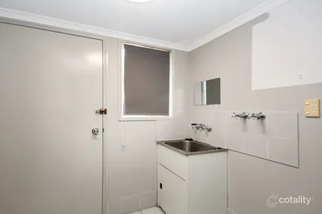 Property photo of 2/13 Booval Street Booval QLD 4304