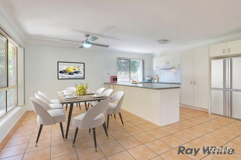 Property photo of 1 Hermitage Place Forest Lake QLD 4078