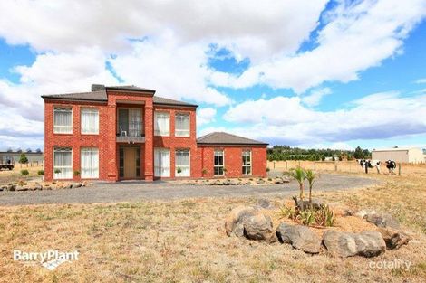 Property photo of 25 Sanctuary Rise Mickleham VIC 3064