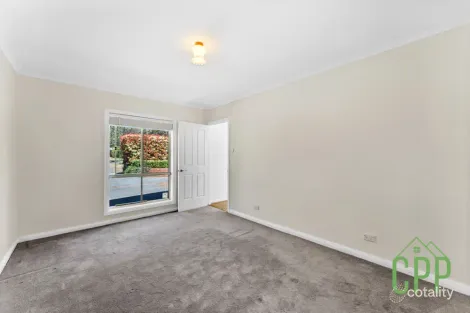 Property photo of 115 Captain Cook Crescent Narrabundah ACT 2604