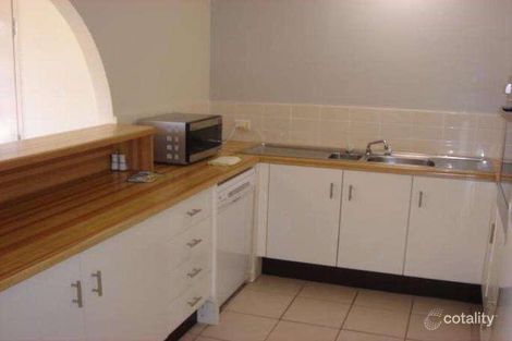 Property photo of 11/22 Second Avenue Broadbeach QLD 4218