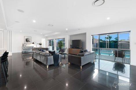 Property photo of 27 Greendragon Crescent Upper Coomera QLD 4209